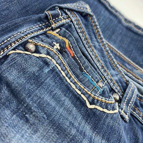 Ariat Ruby Jeans distressed hem boho pockets - Picture 11 of 14